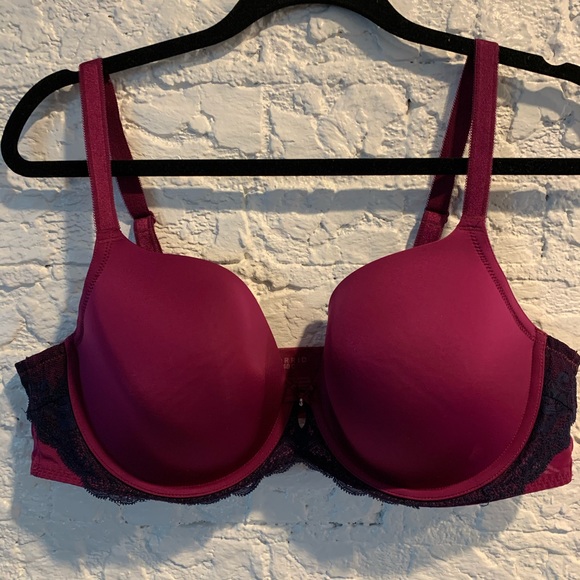 torrid Other - NWOT Torrid raspberry underwire bra Sz 40C